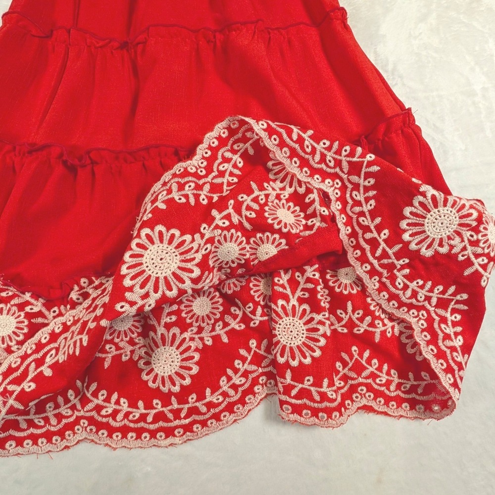 In Girl Kids Red Smocked Tiered Dress Floral Embroidered Hem Size 5 NWT - Picture 4 of 7